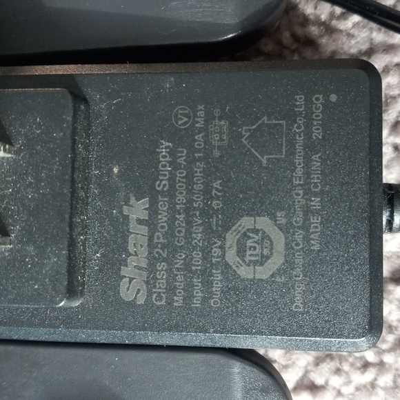 Shark AI Robot Vacuum Charging Dock Base - Picture 2 of 7